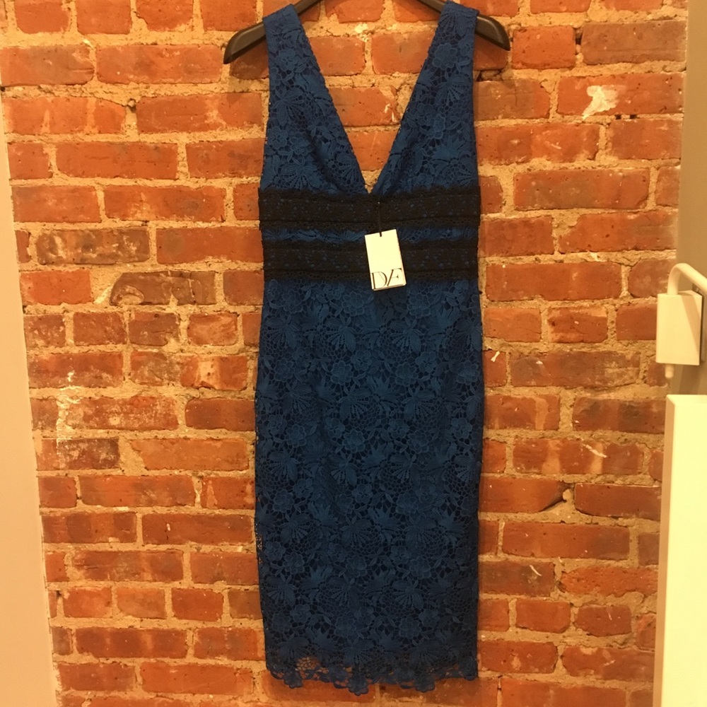 NEW. Lace evening dress 🔥 - Picture 3 of 8